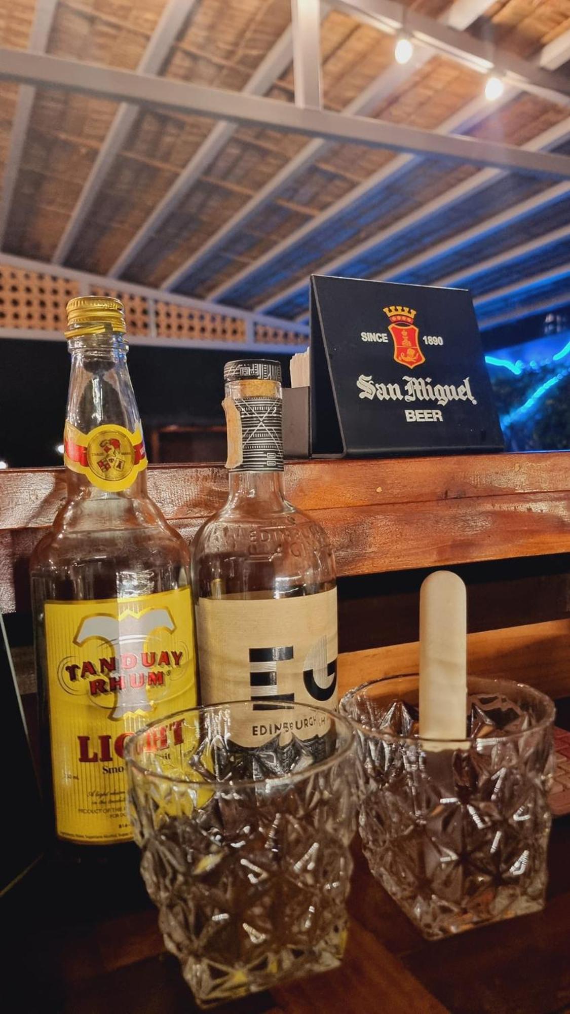 ホテル Jush Native And Glamping Dauis エクステリア 写真